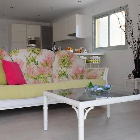 Casa Anabel * Адехе